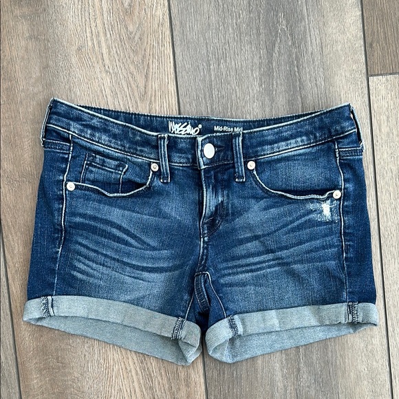 Mossimo Supply Co. Dark Blue Jean Shorts - Picture 1 of 3